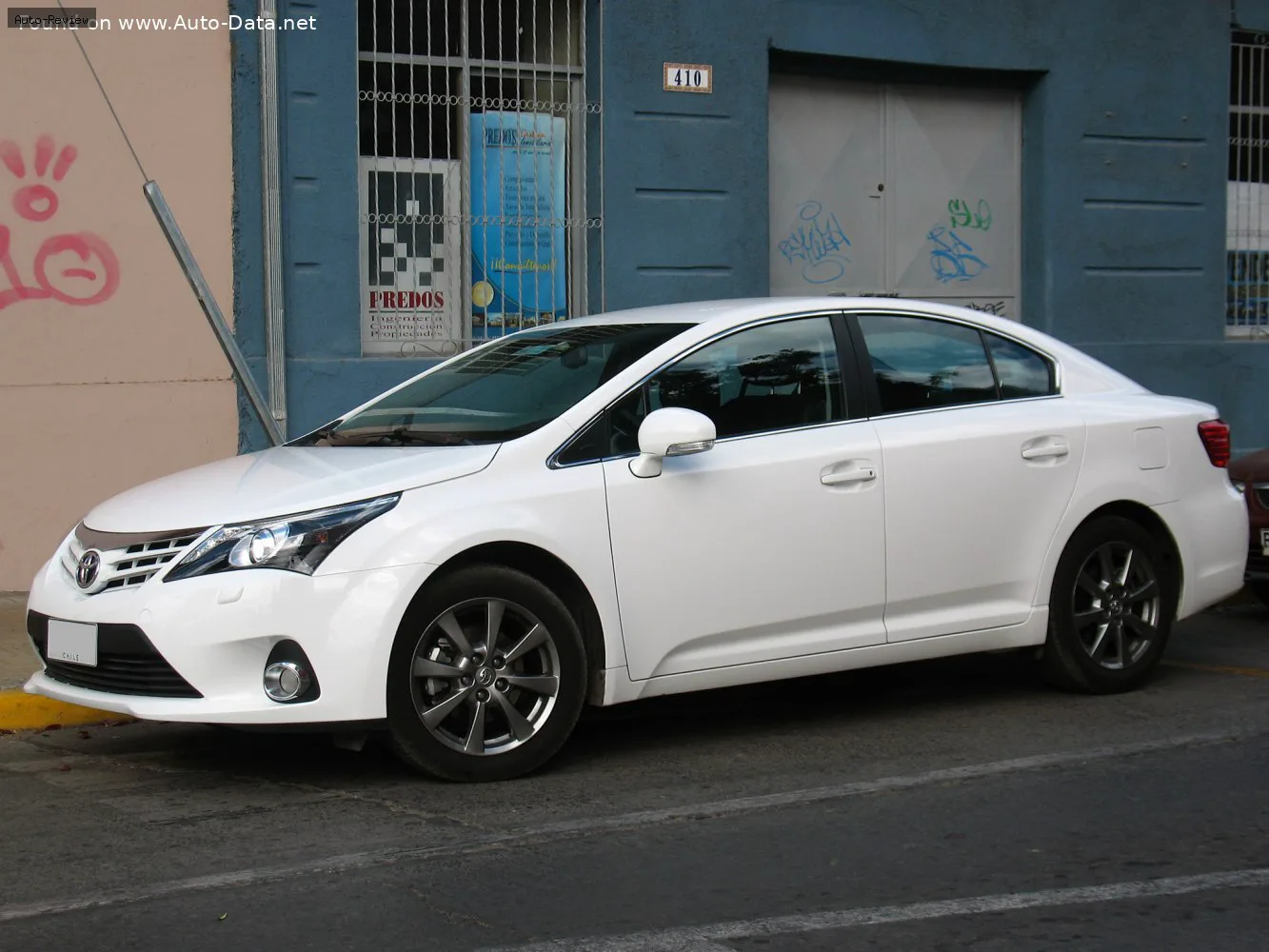 Toyota Avensis Avensis III (facelift 2012)