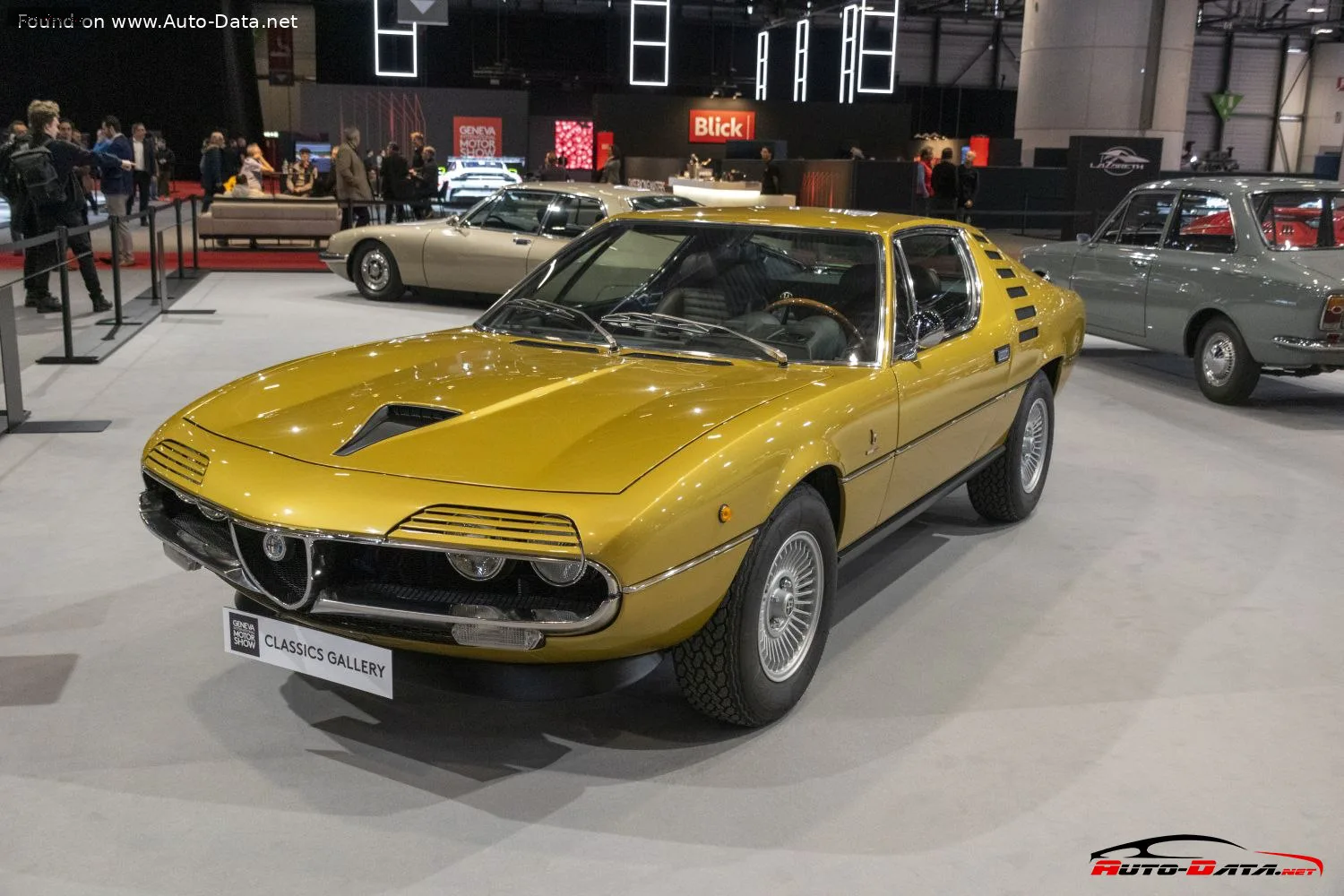Alfa Romeo Montreal