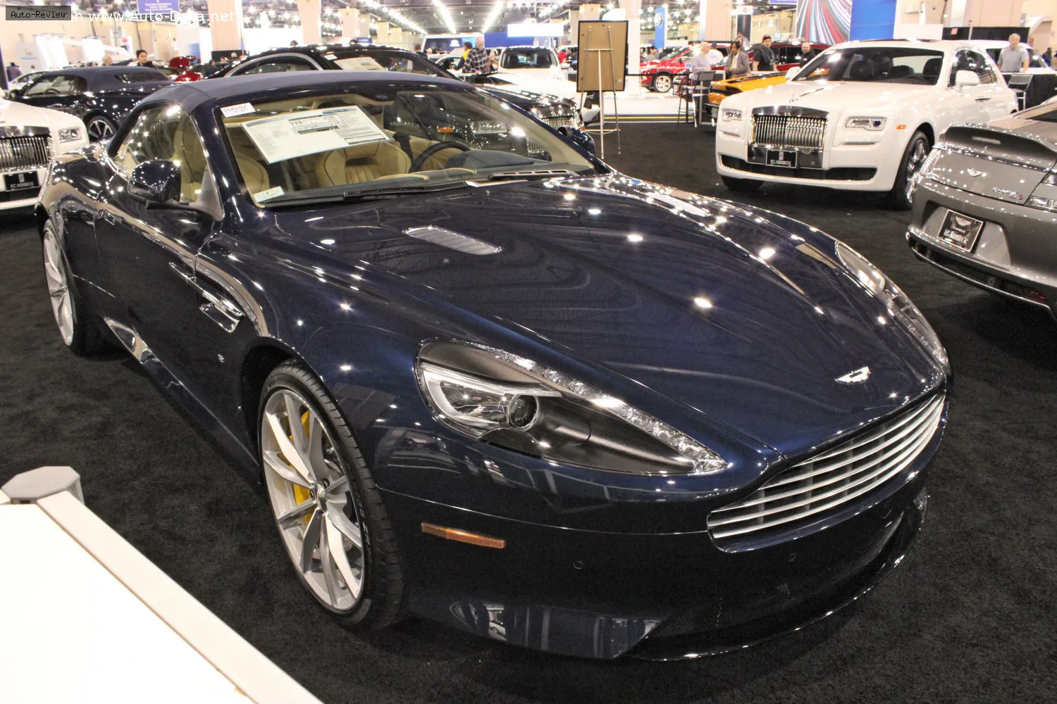 Aston Martin DB9