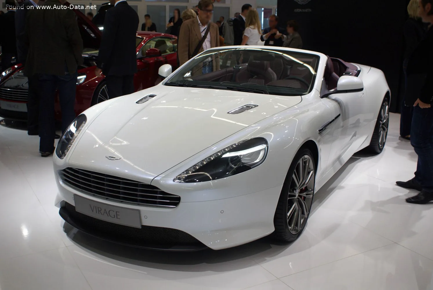 Aston Martin Virage