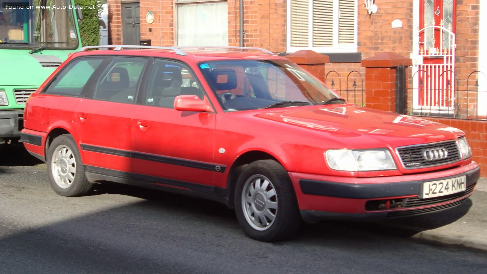 Audi 100