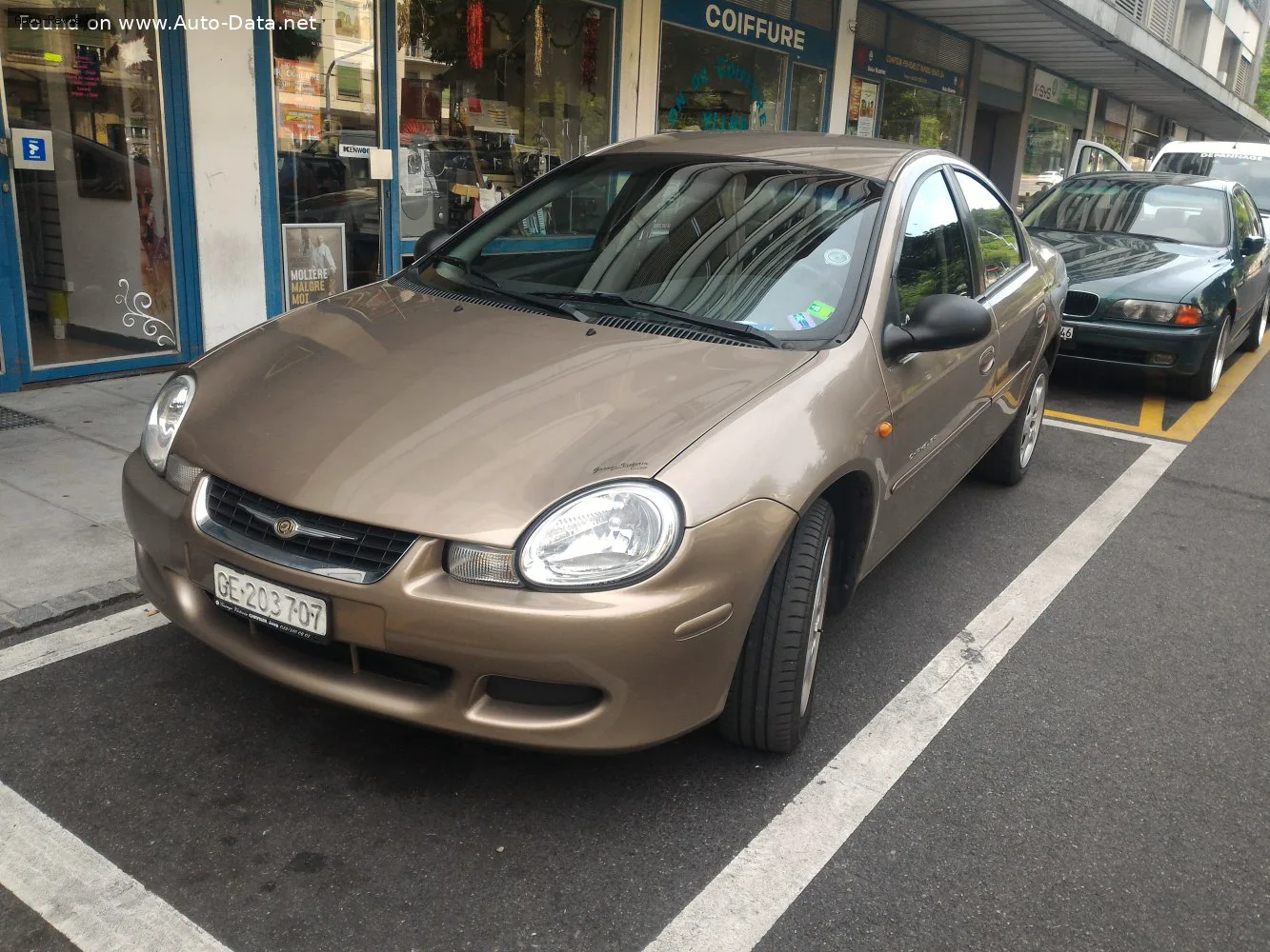 Chrysler Neon