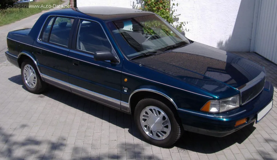 Chrysler Saratoga
