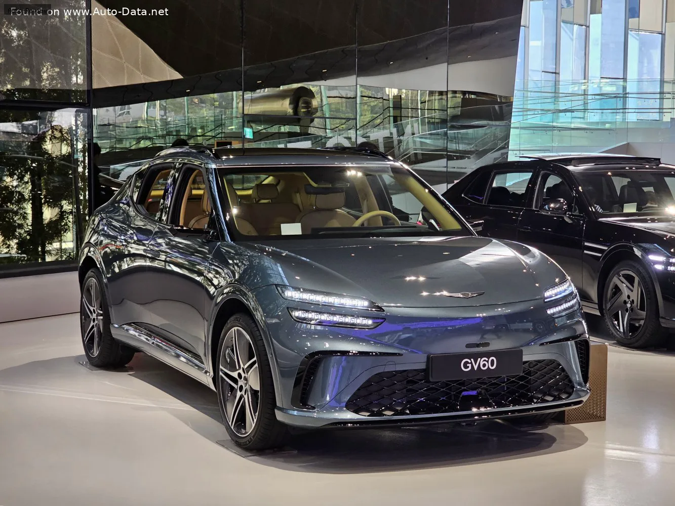 Genesis GV60