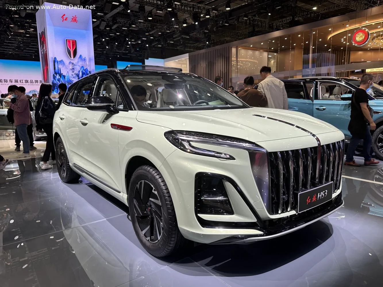 Hongqi HS3