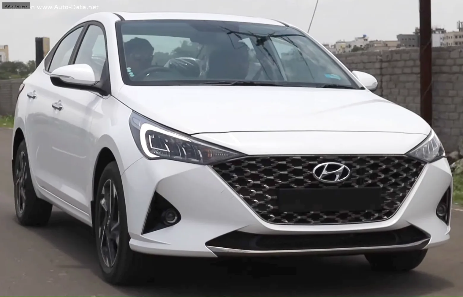 Hyundai Verna