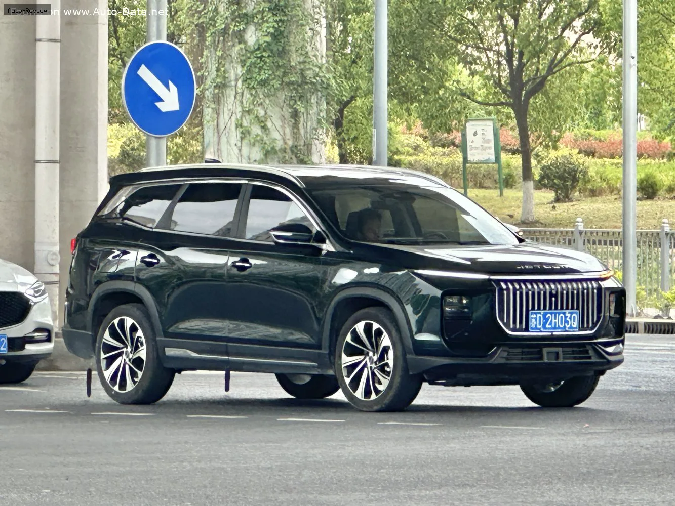 Jetour X90