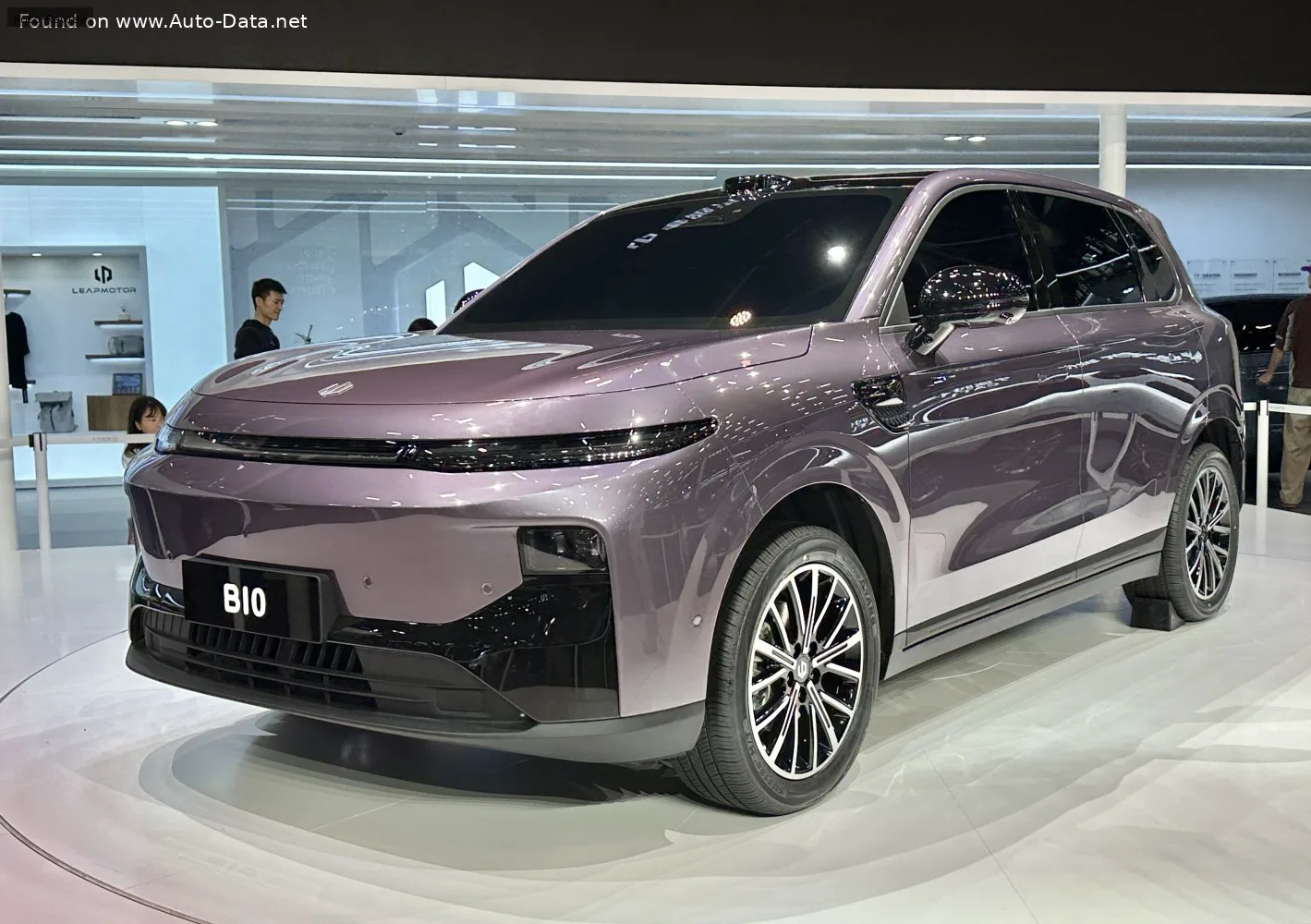 Leapmotor B10