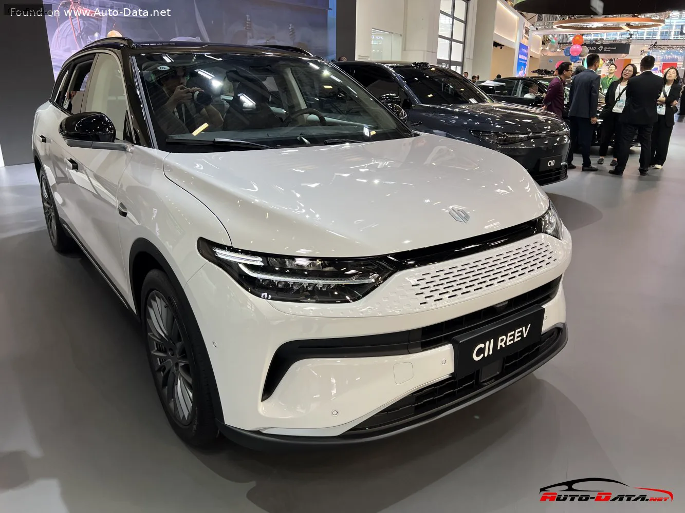 Leapmotor C11