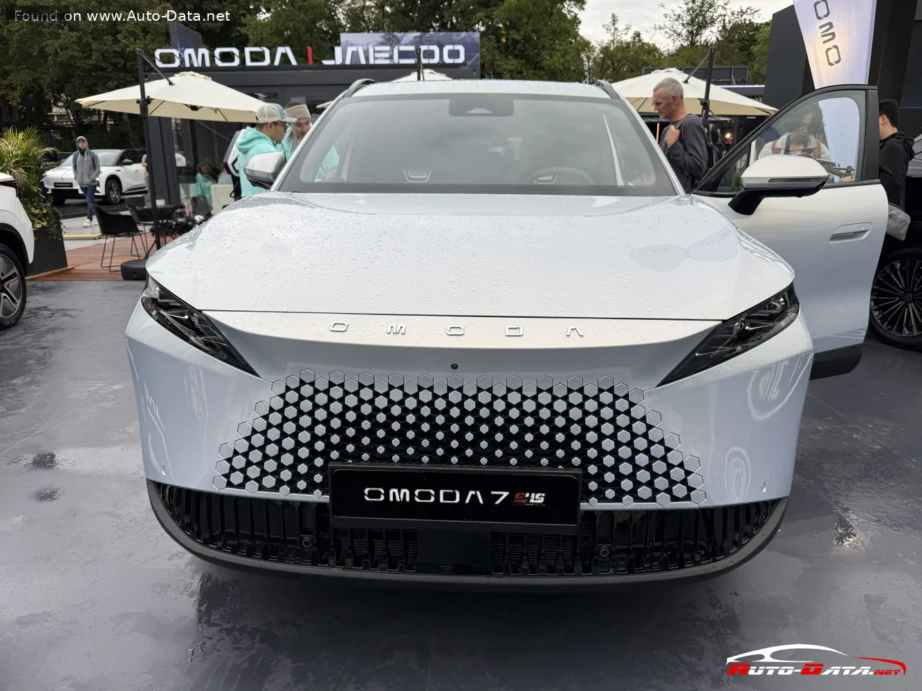 Omoda 7
