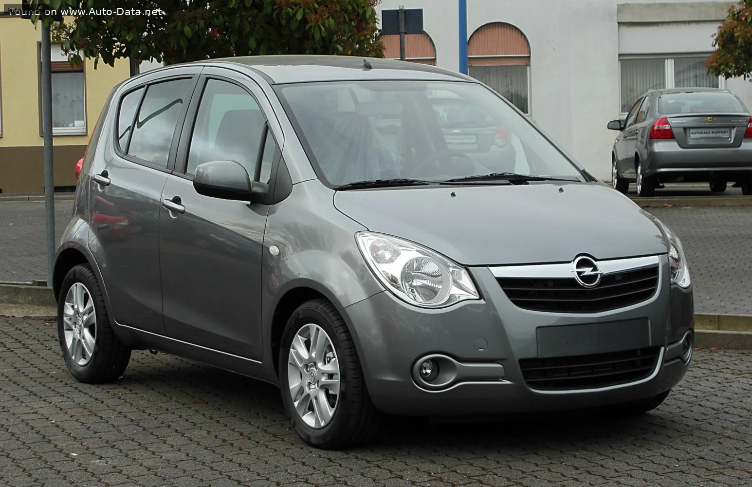 Opel Agila
