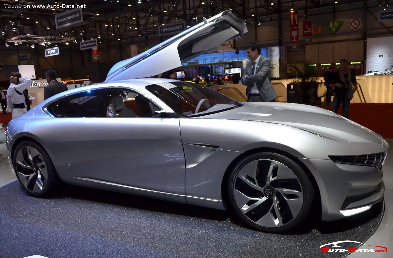 Pininfarina HK GT