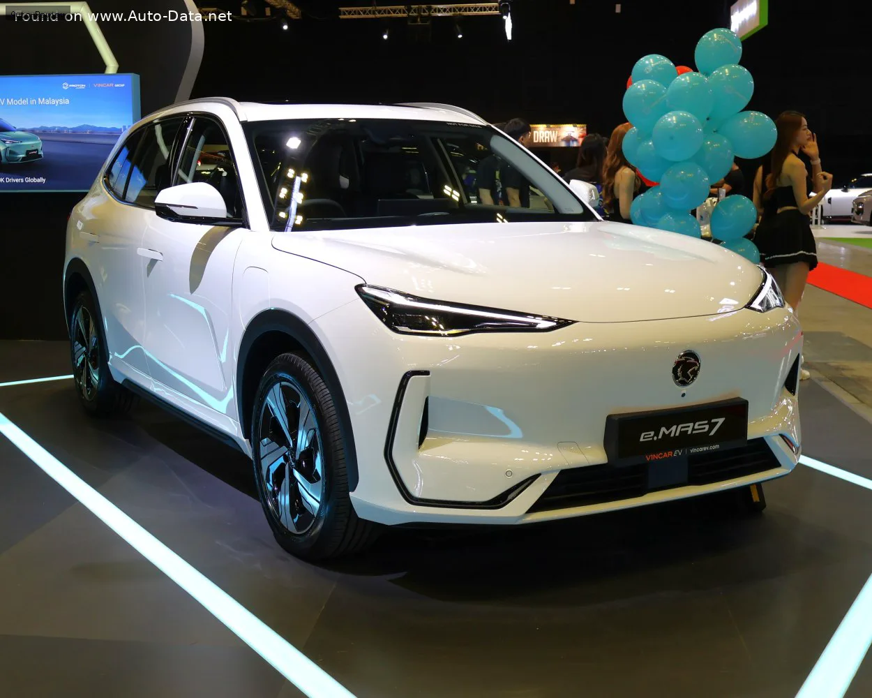 Proton e.MAS 7