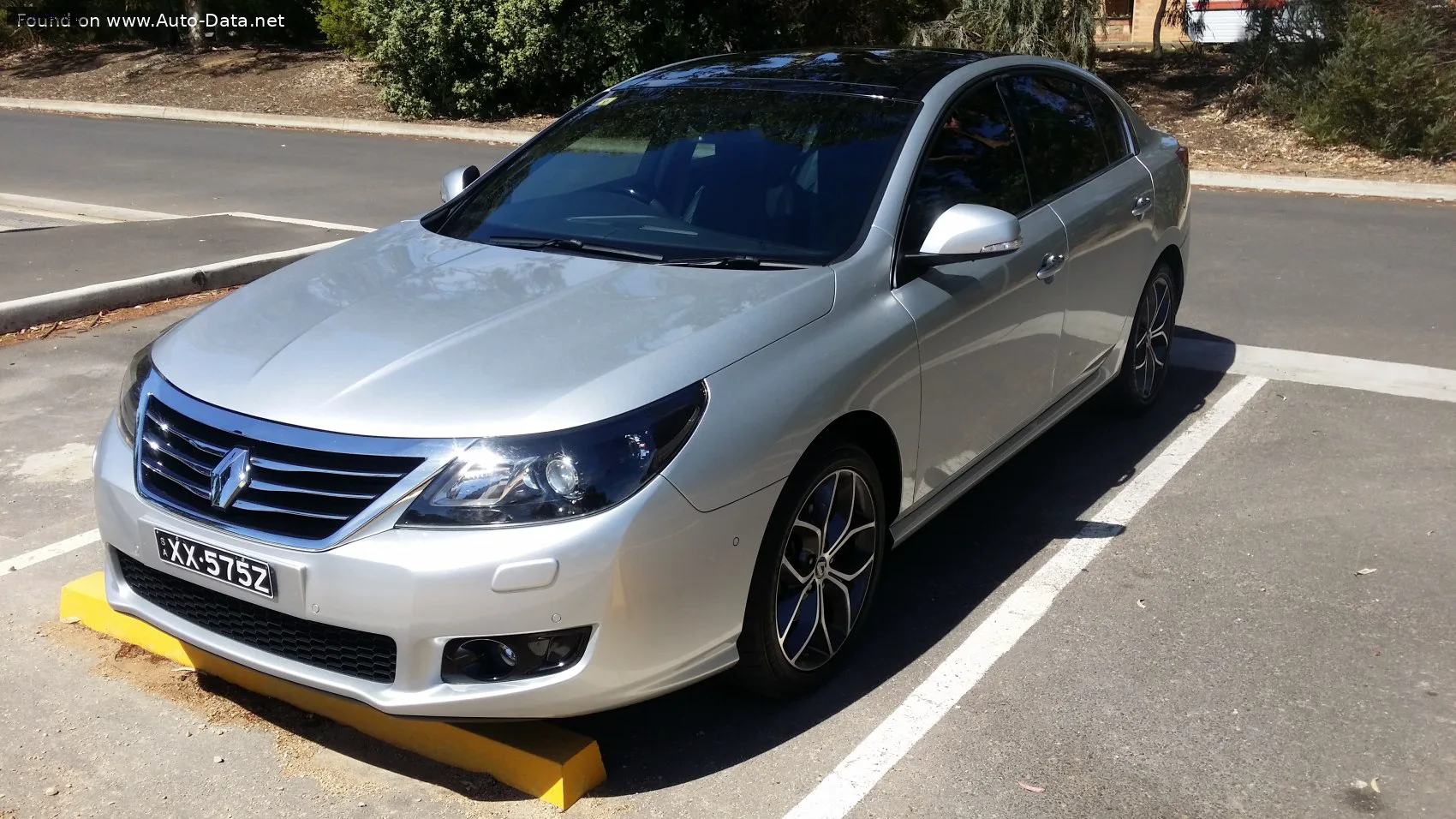 Renault Latitude