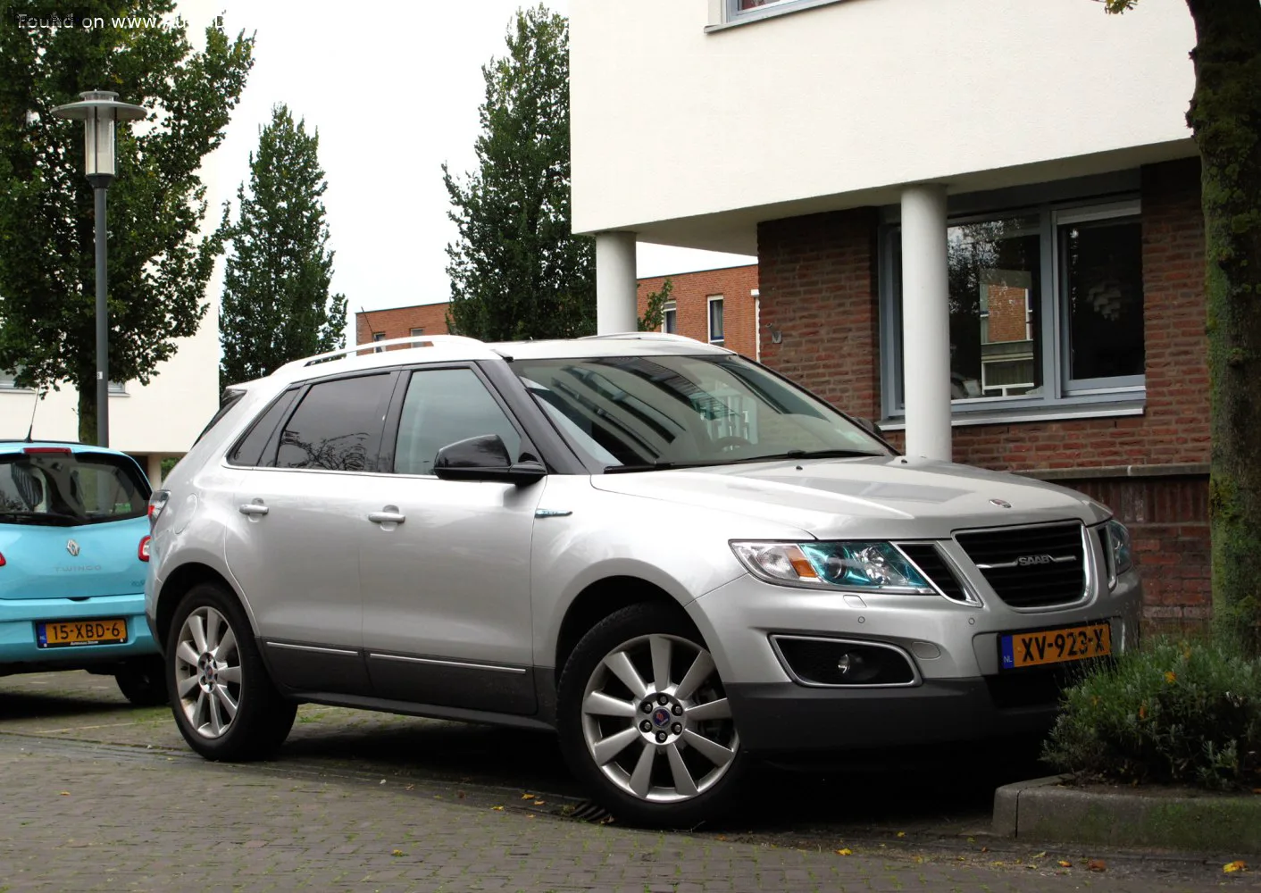 Saab 9-4X