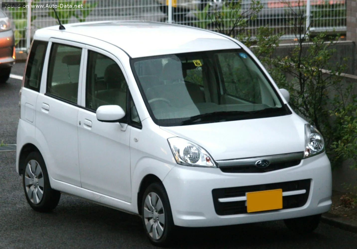 Subaru Stella