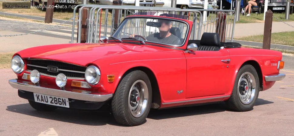Triumph TR 6