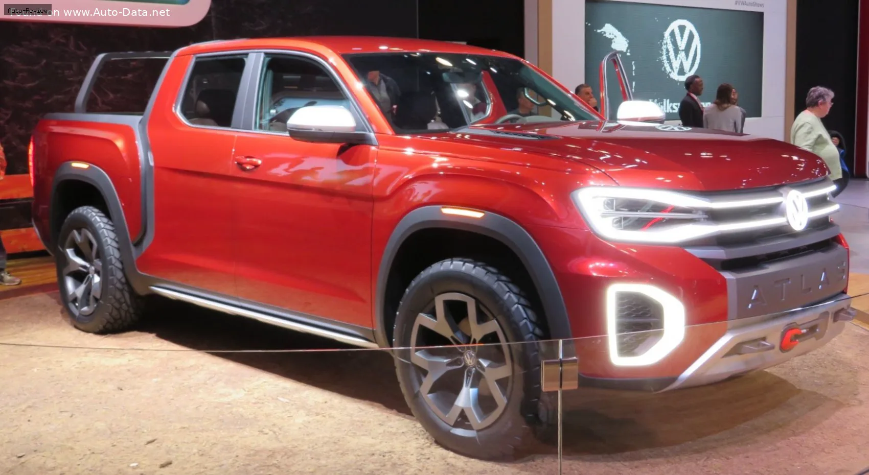 Volkswagen Atlas Tanoak
