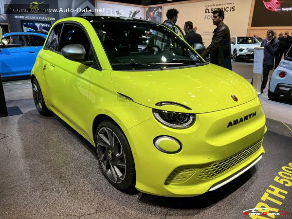 Abarth 500 500e 42 kWh (155 лс) Electric 2023 - — фото 2
