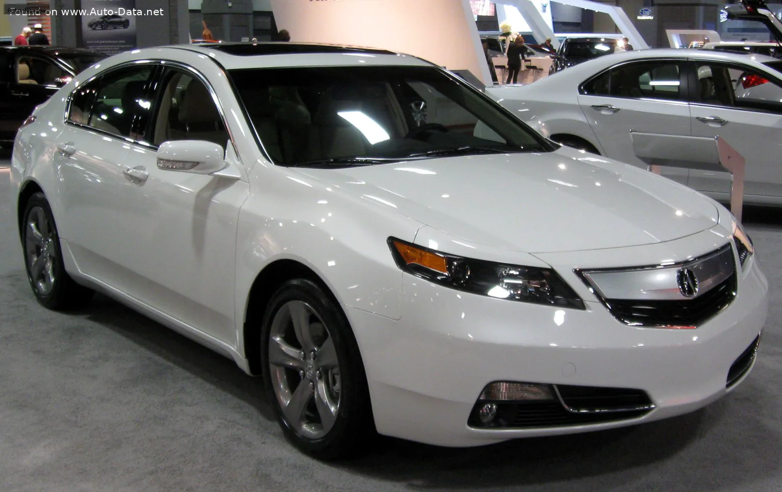 Acura TL TL IV (facelift 2012) 3.5 V6 (280 лс) Automatic 2011 - 2014