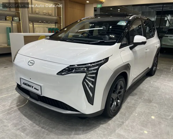 Aion Y Y Plus 69.98 kWh (204 лс) 2023 - — фото 2