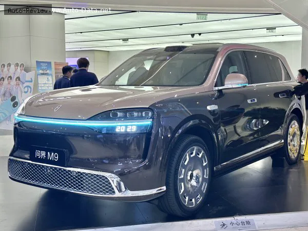 AITO M9 M9 II Ultimate 2.0T 75.4 kWh (903 лс) Extended Range 4WD 2026 - — фото 2