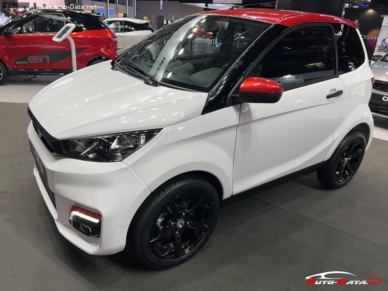 Aixam eAIXAM eAIXAM eCity 5.1 kWh (8 лс) VSD 2019 -
