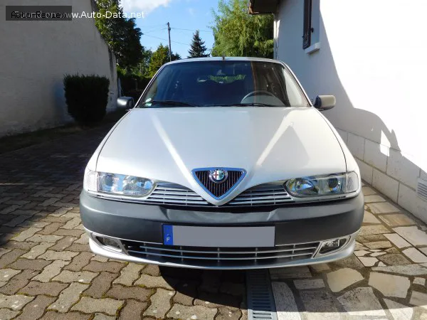 Alfa Romeo 145 145 (930, facelift 1997) 1.6 Twin Spark (120 лс) 1997 - 1999 — фото 2