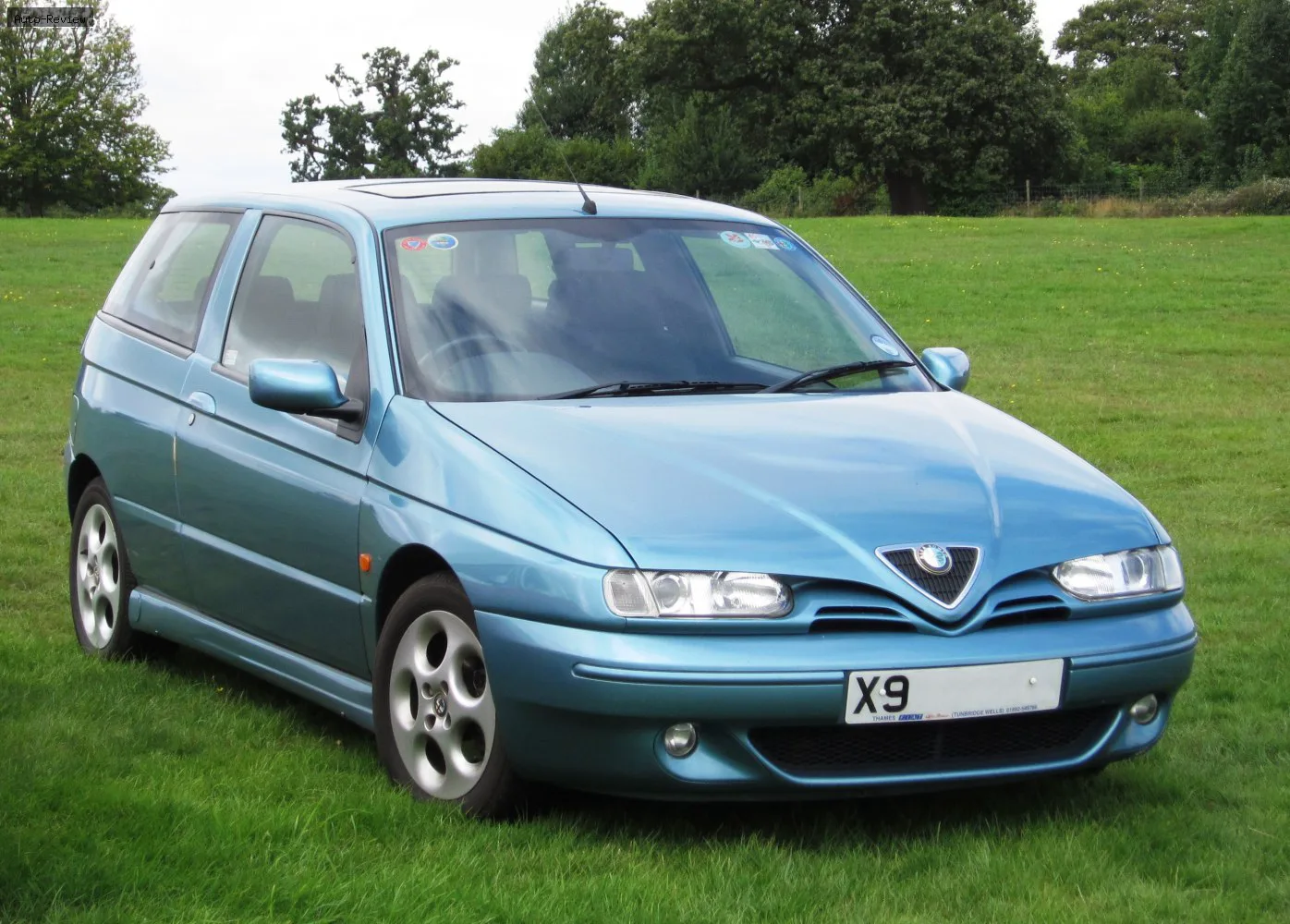 Alfa Romeo 145 145 (930, facelift 1999) 1.8 Twin Spark 16V (144 лс) 1999 - 2000