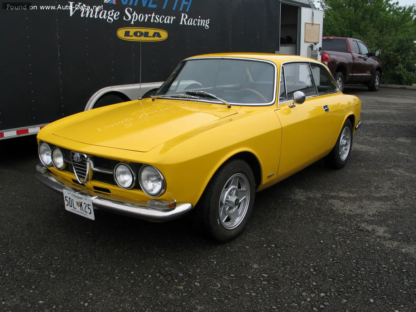 Alfa Romeo GT GT A 1600 (113 лс) 1965 - 1970