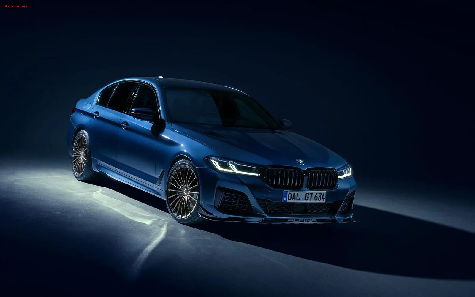 Alpina B5 B5 Sedan (G30, facelift 2020) GT 4.4 V8 (634 лс) AWD Switch-Tronic 2023 - — фото 3