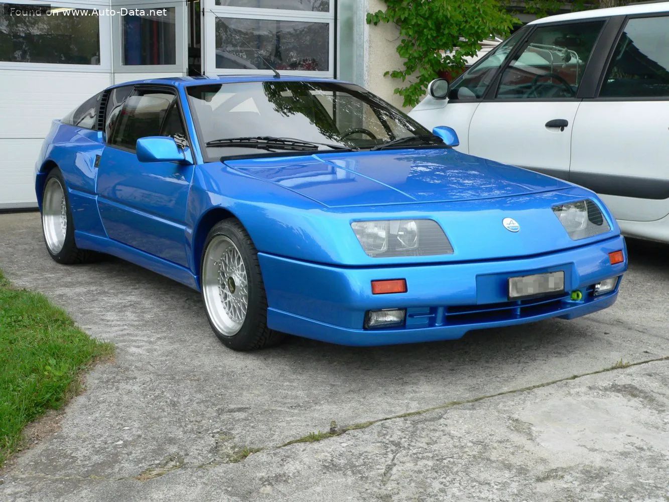 Alpine GTA GTA 2.5 TURBO V6 (200 лс) 1988 - 1990 — фото 3