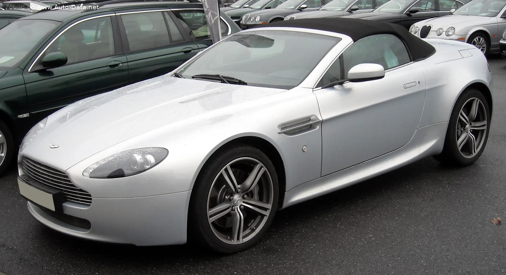 Aston Martin V8 Vantage V8 Vantage Roadster (2005) 4.3 i V8 32V (385 лс) 2006 - 2008