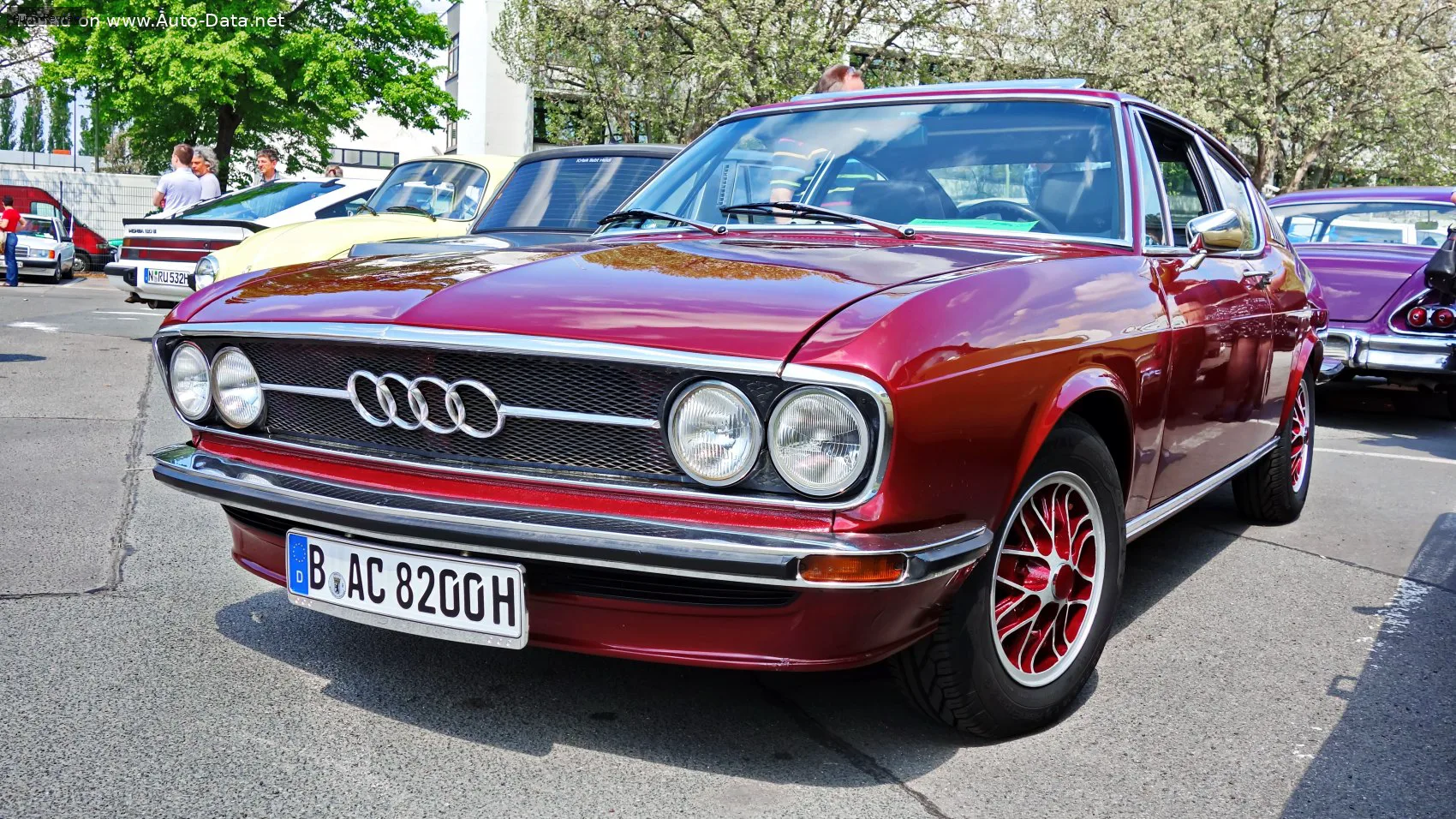 Audi 100 100 Coupe S 1.9 (112 лс) 1971 - 1973