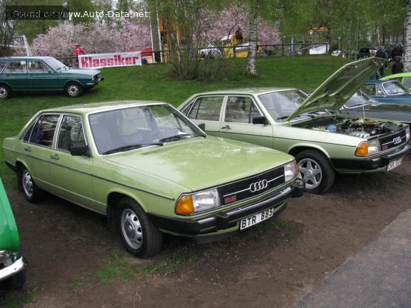 Audi 100 100 (C2, Typ 43) 2.0 LS (115 лс) 1976 - 1978 — фото 2