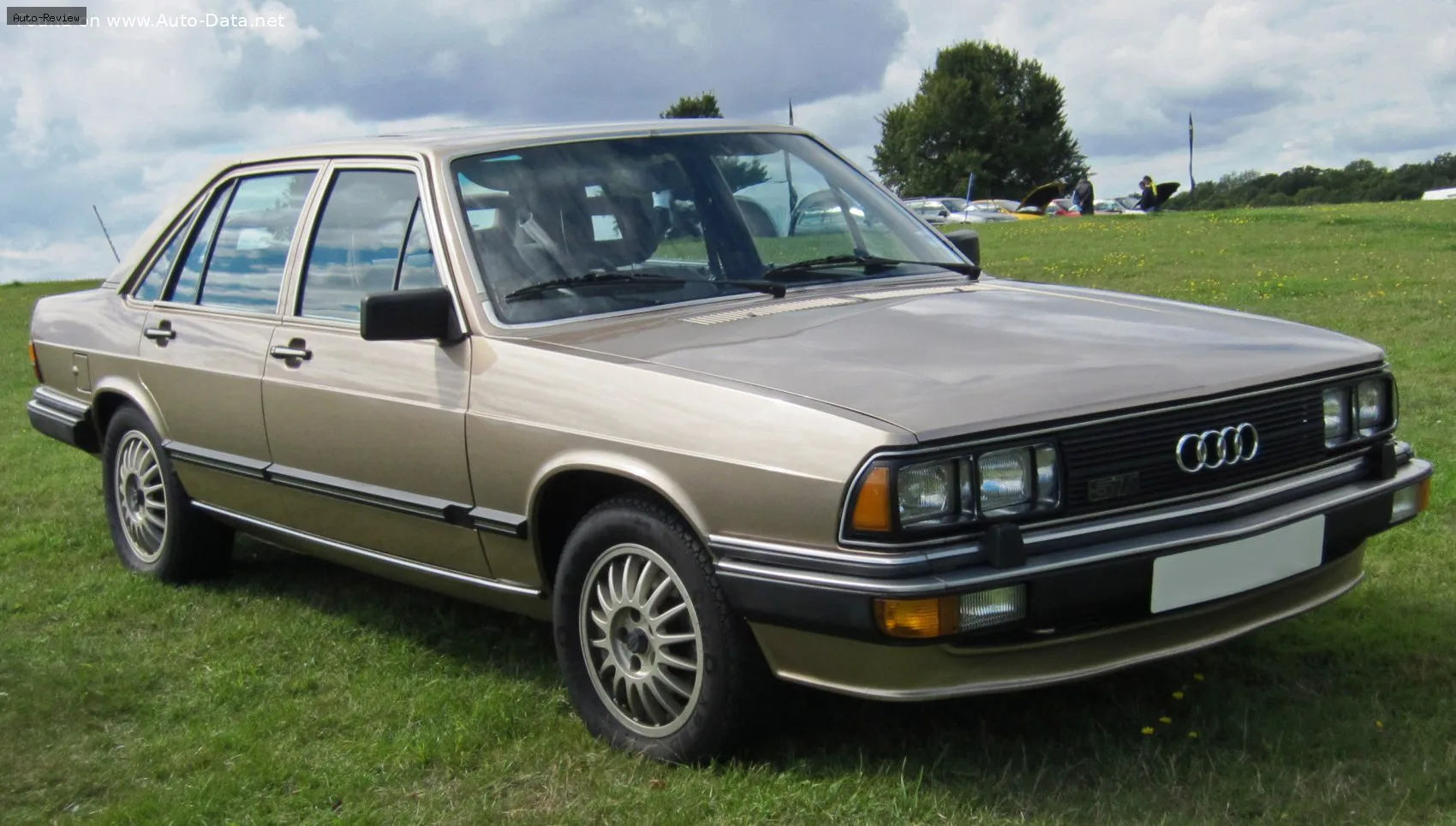 Audi 200 200 (C2, Typ 43) 2.1 5T (170 лс) Automatic 1979 - 1981