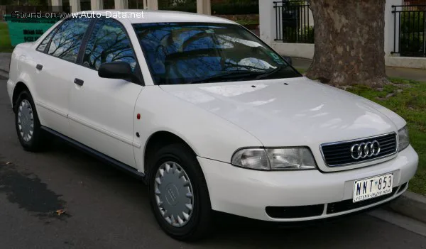 Audi A4 A4 (B5, Typ 8D) 2.4 V6 30V (165 лс) quattro Tiptronic 1997 - 1999 — фото 4