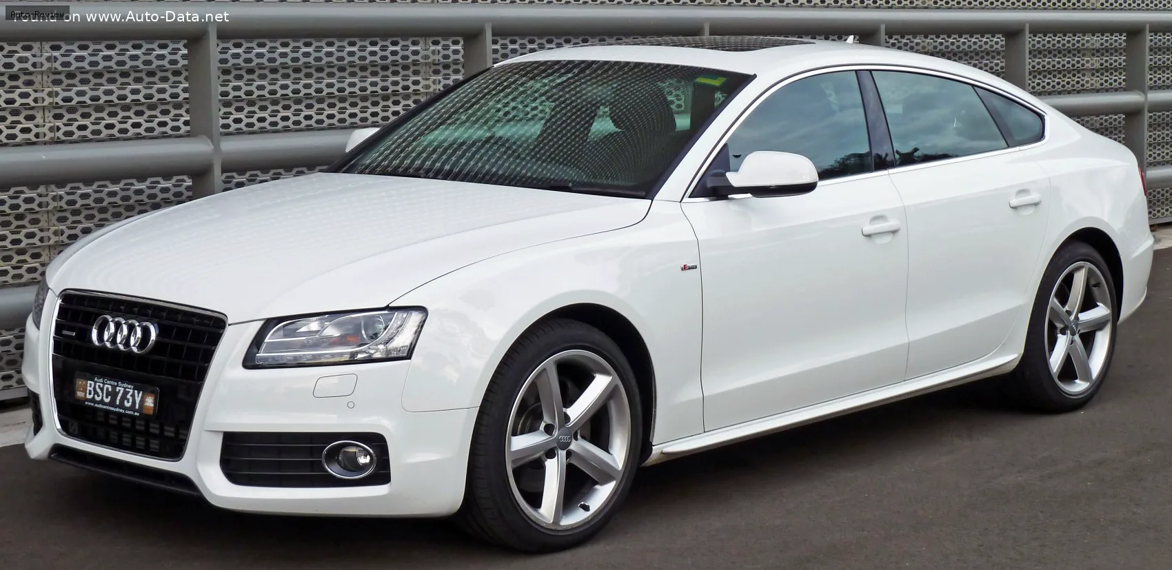 Audi A5 A5 Sportback (8TA) 2.0 TFSI (211 лс) quattro S tronic 2009 - 2011