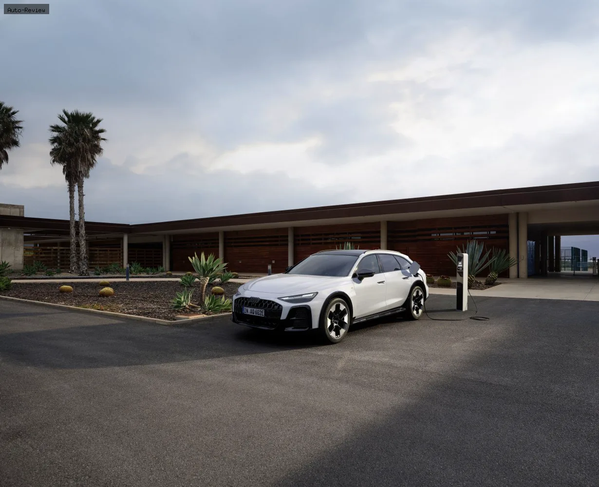 Audi A6 A6 allroad (C9) 2.0 TFSI (367 лс) e-hybrid quattro ultra S tronic 2026 -