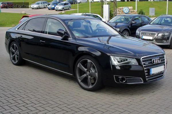 Audi A8 A8L (D4, 4H) 4.2 FSI V8 (372 лс) quattro Tiptronic 2010 - 2012 — фото 2