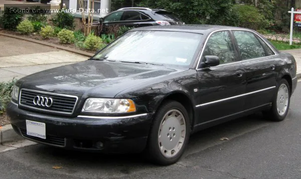Audi A8 A8L (D2, 4D, facelift 1999) 4.2 V8 40V (310 лс) quattro tiptronic 1999 - 2002 — фото 2