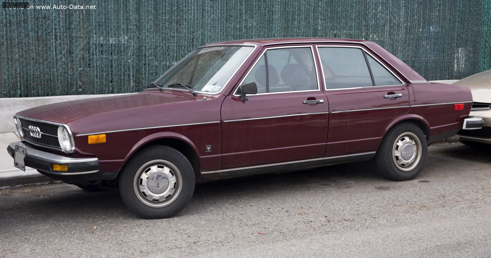 Audi Fox Fox (B1) 1.5 (75 лс) 1973 - 1979 — фото 3