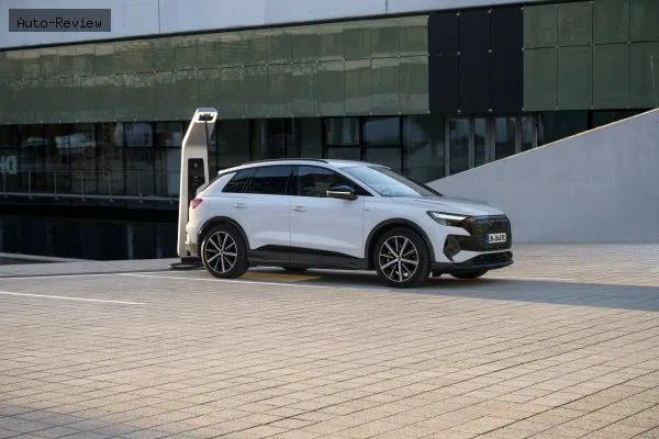 Audi Q4 e-tron Q4 Sportback e-tron 40 63 kWh (204 лс) 2025 - 2026 — фото 2