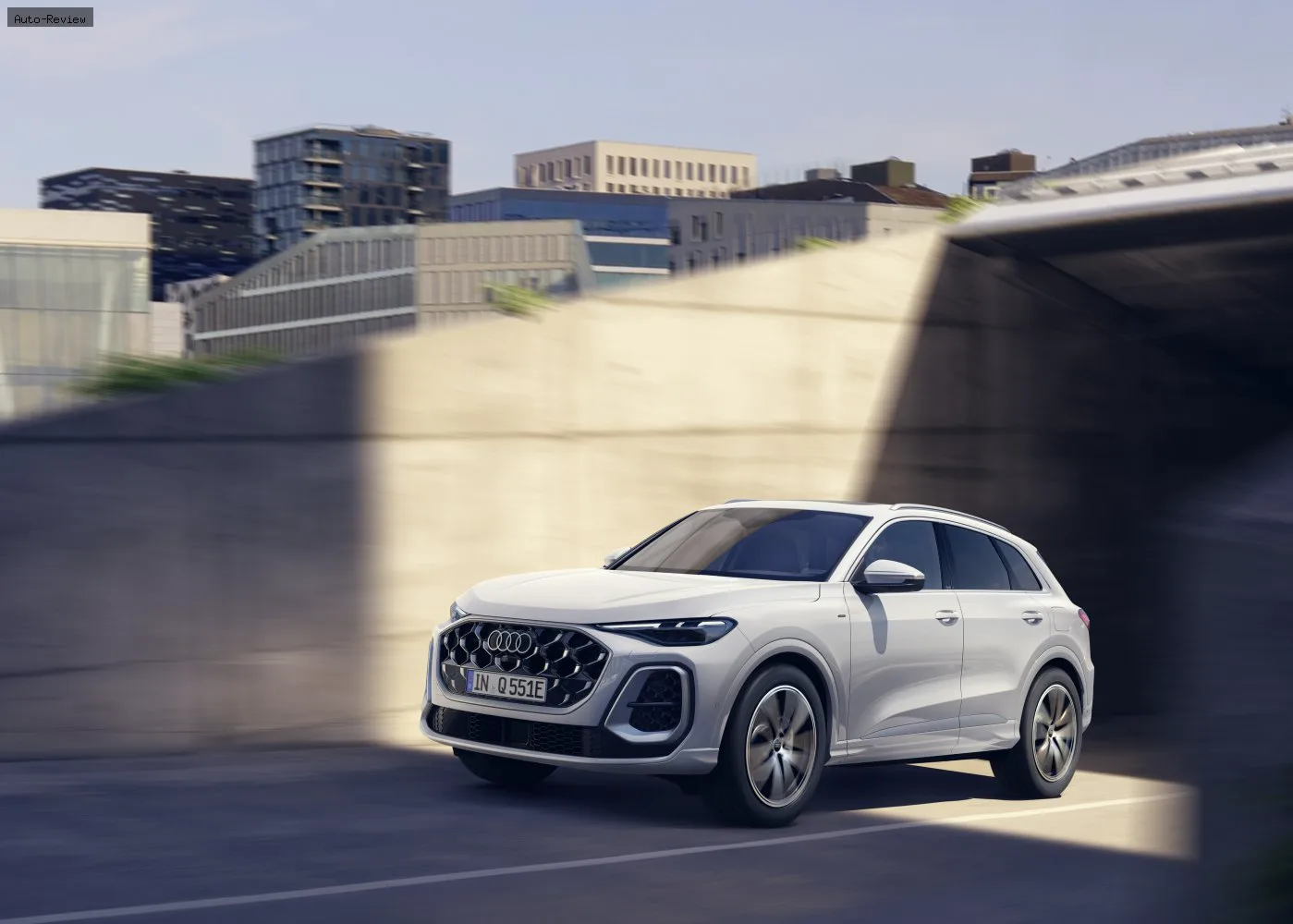 Audi Q5 Q5 III (GU) 2.0 TFSI (367 лс) e-hybrid quattro ultra S tronic 2025 -