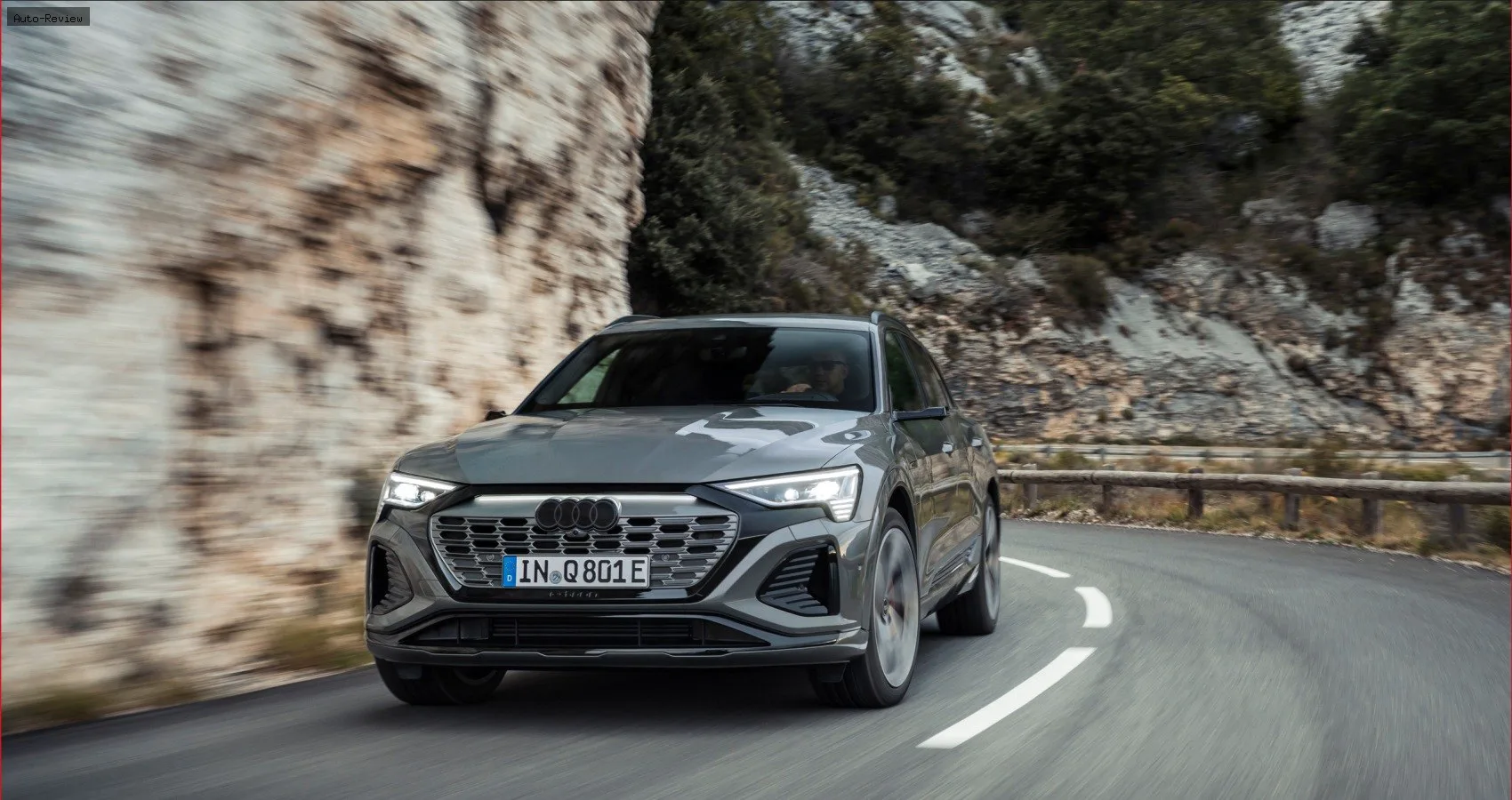 Audi Q8 e-tron Q8 e-tron Sportback 55 114 kWh (408 лс) quattro 2022 -