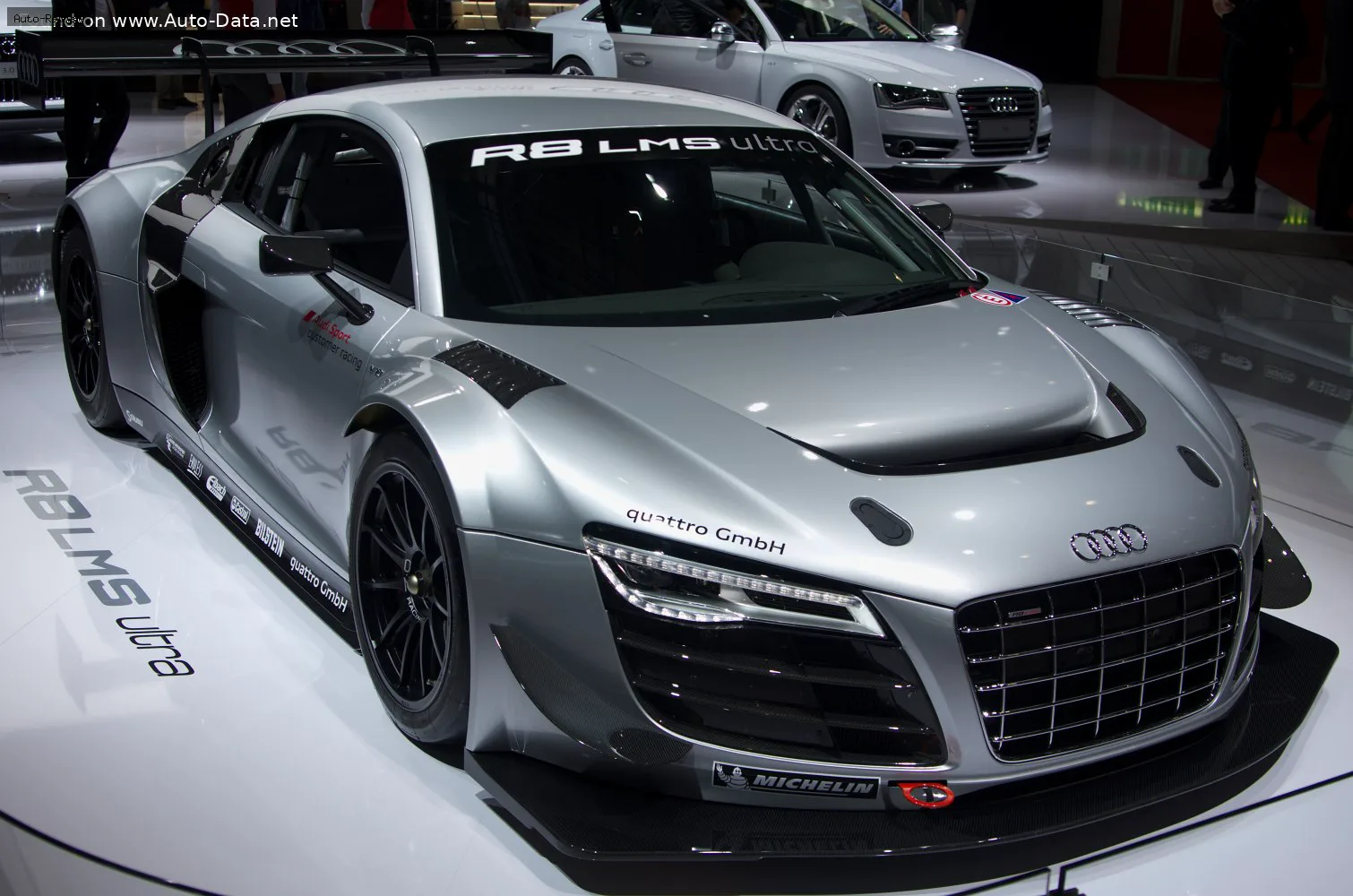 Audi R8 R8 LMS ultra 5.2 FSI V10 (570 лс) 2012 - 2015
