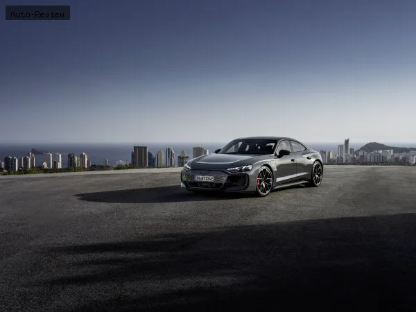 Audi RS e-tron GT RS e-tron GT (facelift 2024) 105 kWh (856 лс) quattro 2024 - — фото 4