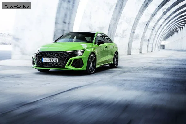 Audi RS3 RS3 Sportback (8Y) 2.5 TFSI (400 лс) quattro S tronic 2021 - 2024 — фото 2