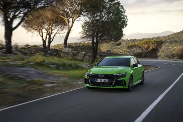 Audi RS3 RS3 Sportback (8Y, facelift 2024) 2.5 TFSI (400 лс) quattro S tronic 2024 - — фото 4