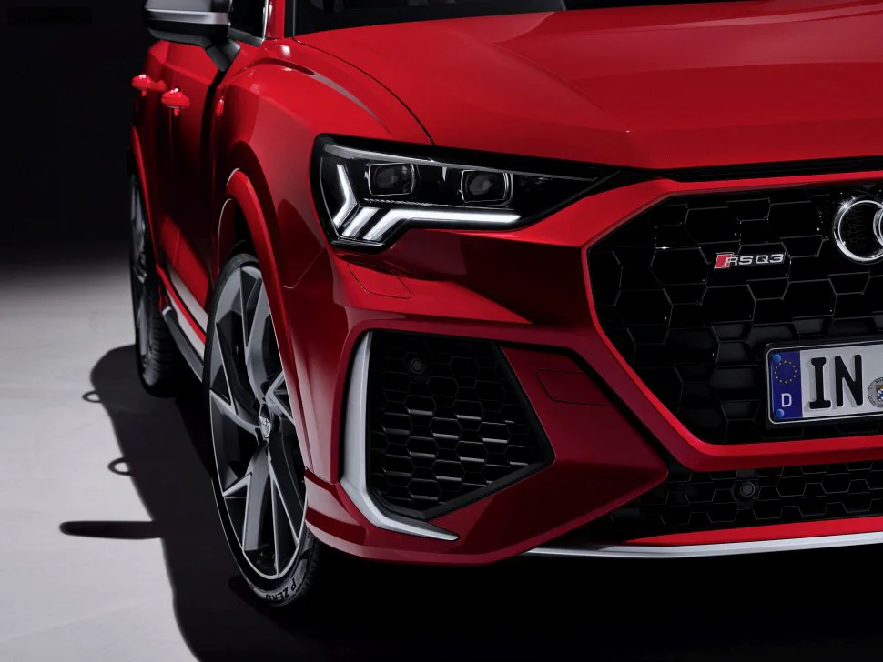 Audi RSQ3 RSQ3 Sportback 2.5 TFSI (400 лс) quattro S tronic 2019 - — фото 2